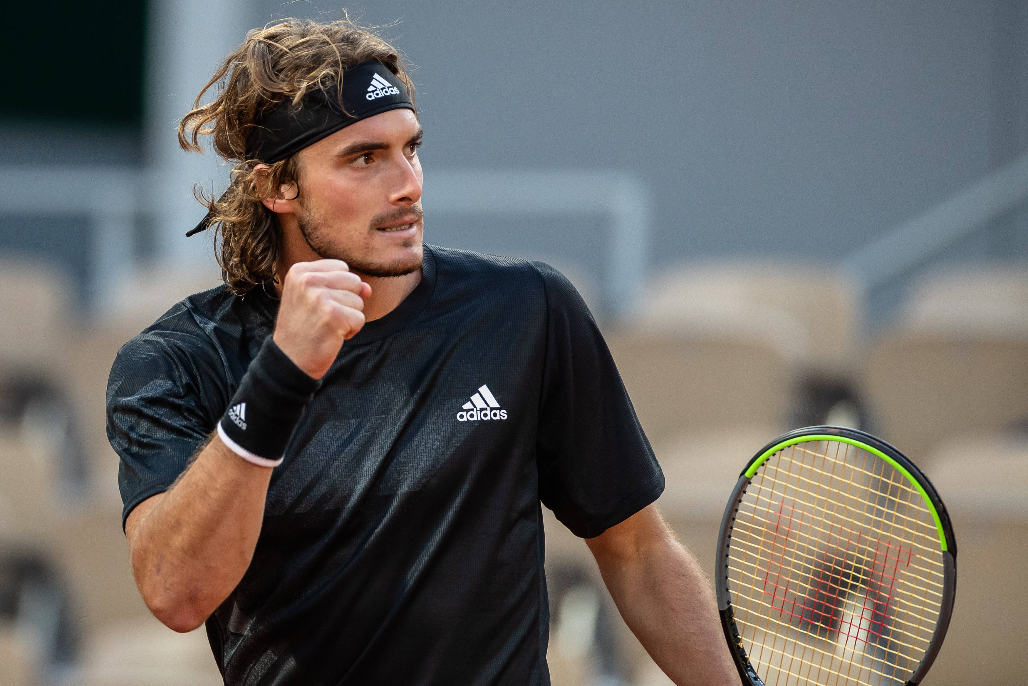 法国网球队强势澳大利亚网球队，西西帕斯打破历史纪录的简单介绍