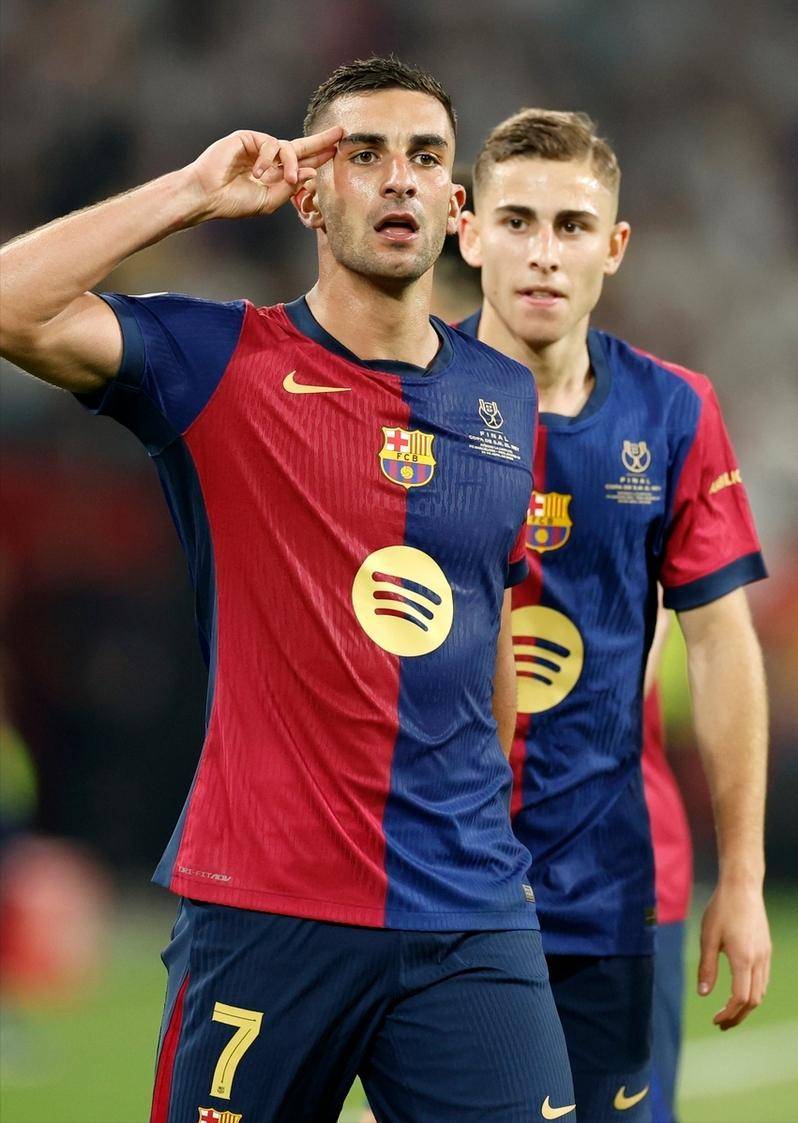 加拿大横扫多特蒙德，费兰·托雷斯高光表现的简单介绍