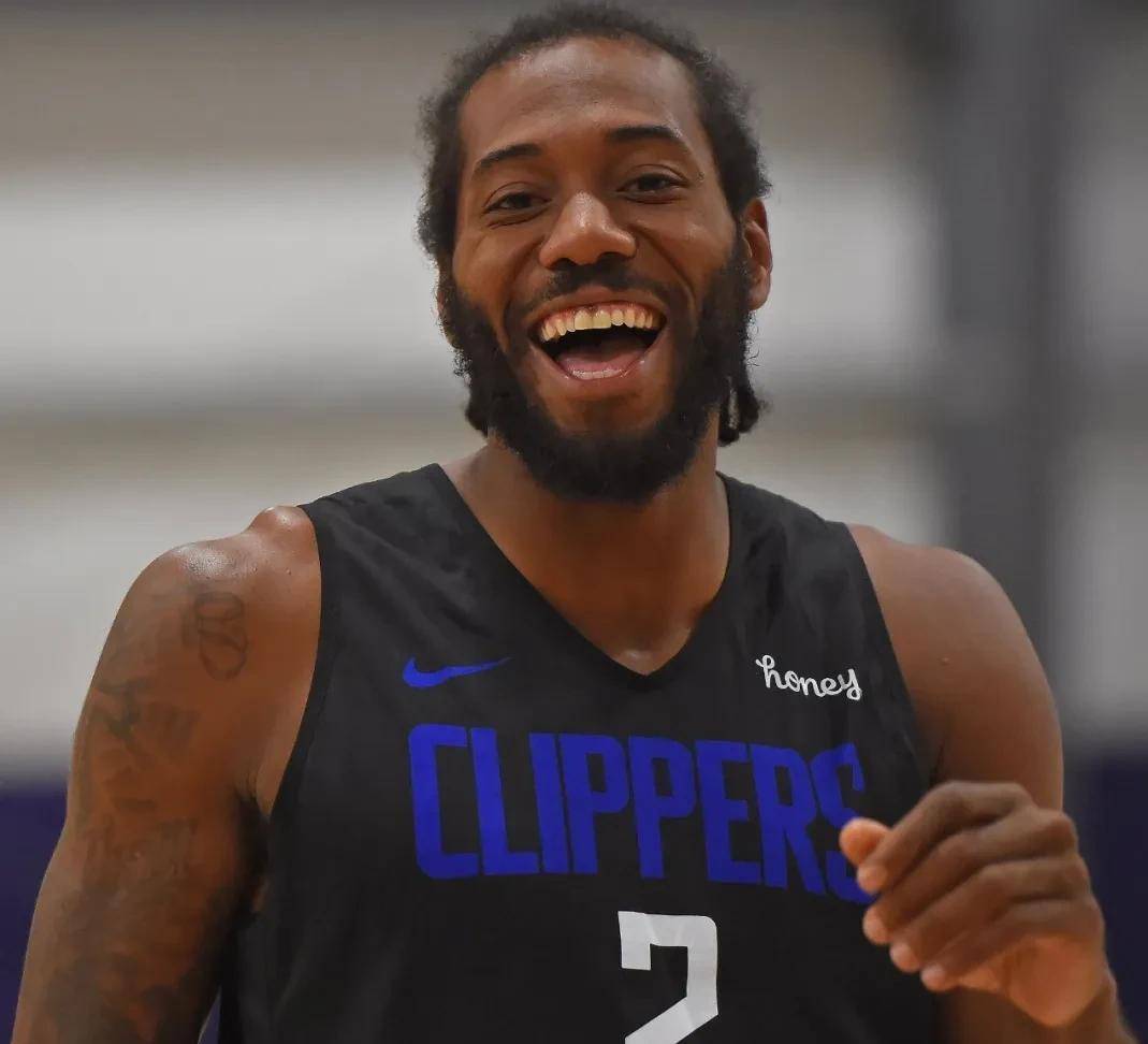 热火强势公牛，伦纳德高光表现