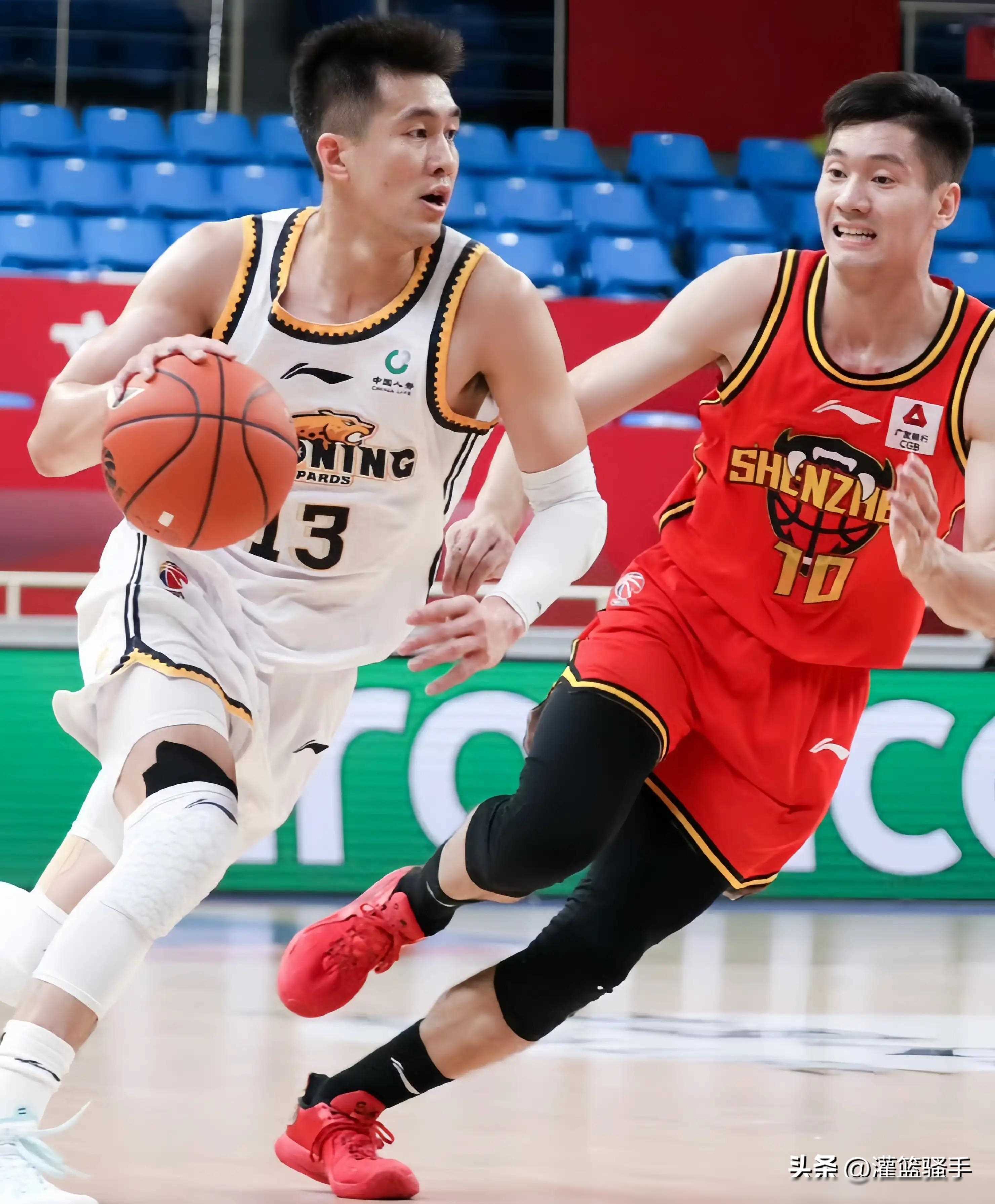 天津队碾压四川队，郭艾伦关键制胜