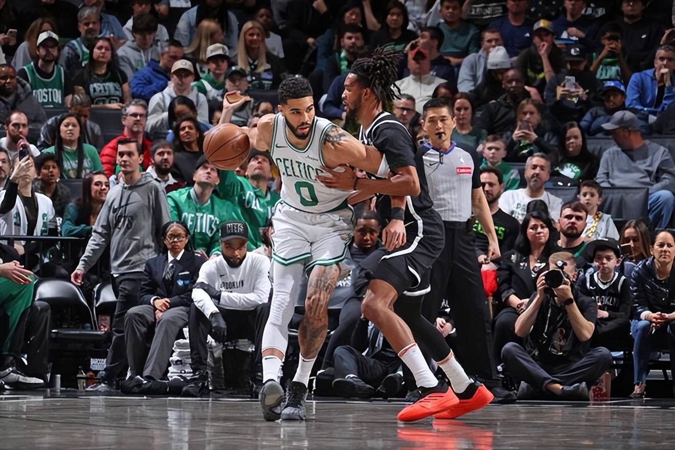 篮网横扫爵士,塔图姆惊艳四座 篮网横扫爵士,塔图姆惊艳四座