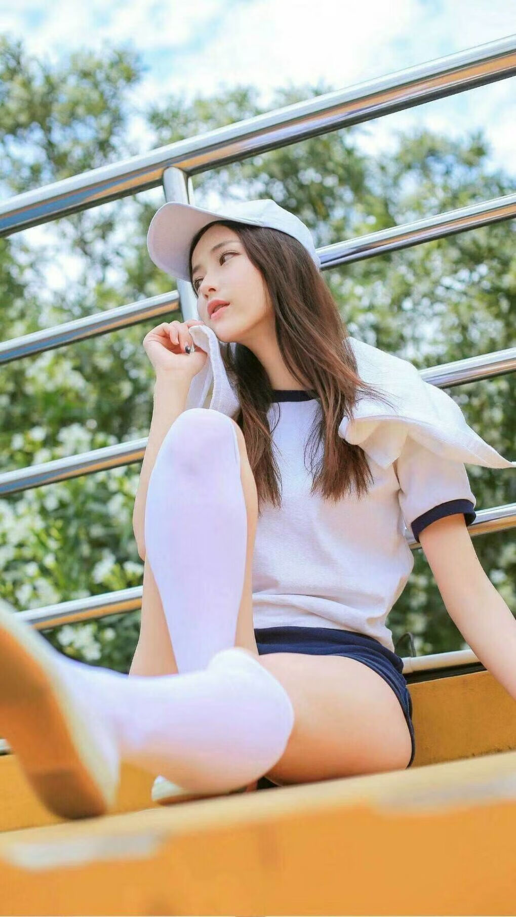 开云体育app-银箭无情碾压，新星逆袭抢镜，梅赛德斯完胜雷诺背后，诺里斯如何惊艳四座？