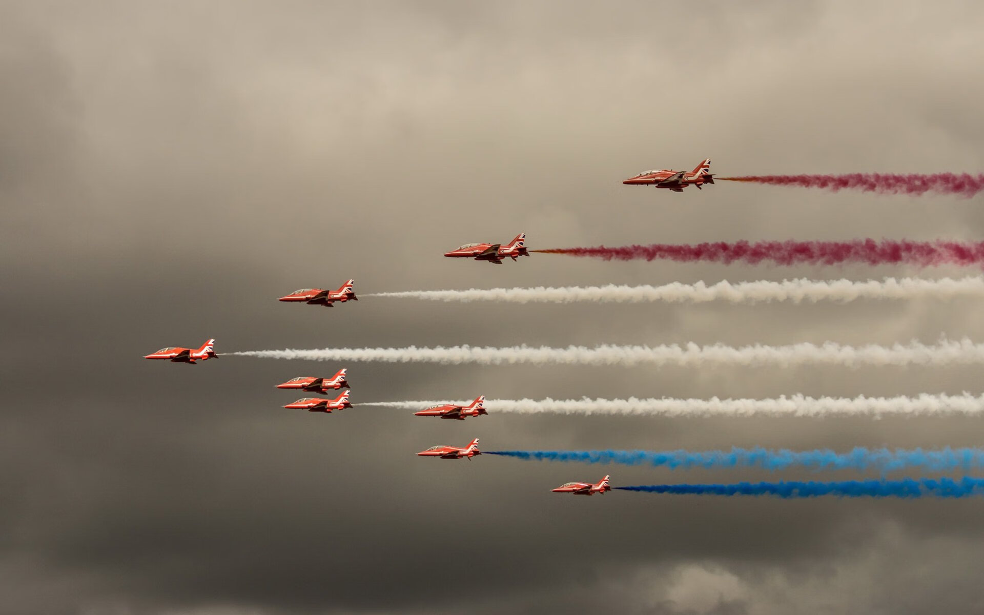 开云体育官网-当卡塞米罗的爆射穿越时空，一场足球赛如何重演古希腊的终极复仇