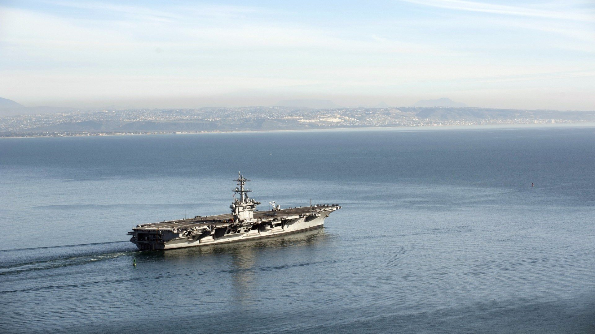 2月26日体育时空折叠报告，当雄鹿单节攻防击碎湖人，库里在巴林赛道完成最后一圈超车